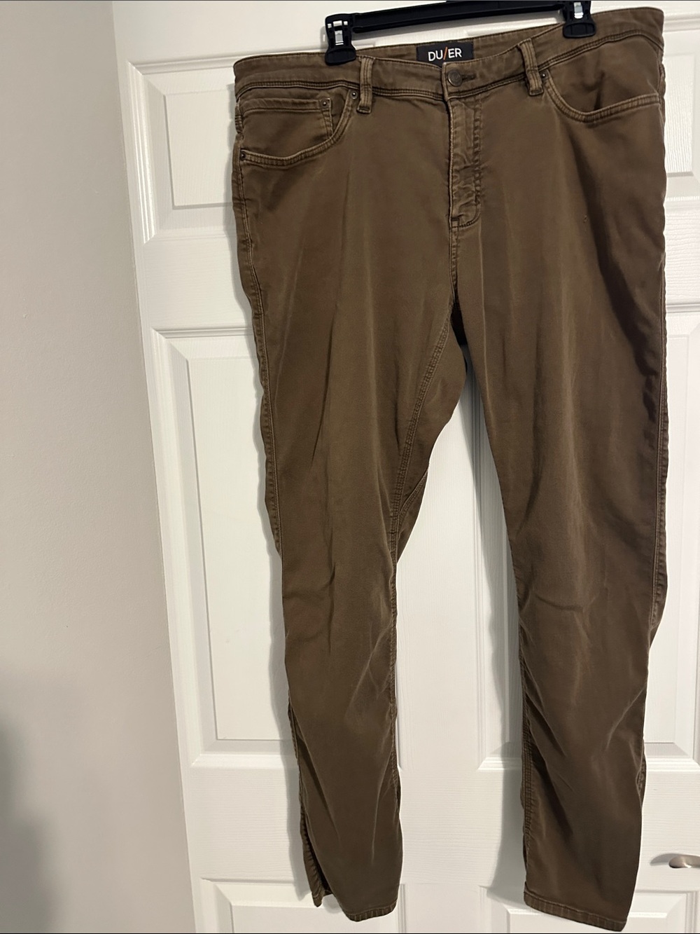 DU/ER Men's Skinny Jeans in Brown